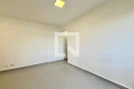 Sala de apartamento à venda com 2 quartos, 70m² em Vila Paulista, São Paulo
