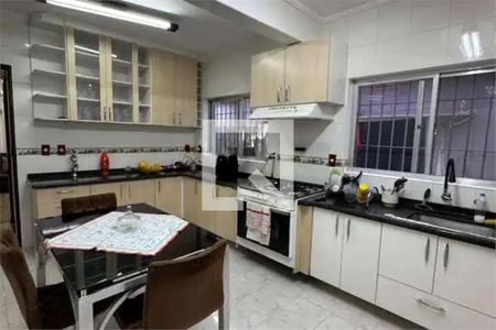 Casa à venda com 4 quartos, 129m² em Jardim Redencao, São Paulo