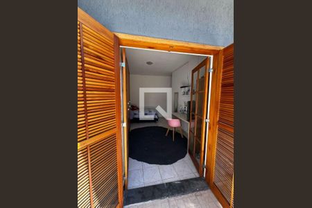 Casa à venda com 3 quartos, 200m² em Baeta Neves, São Bernardo do Campo