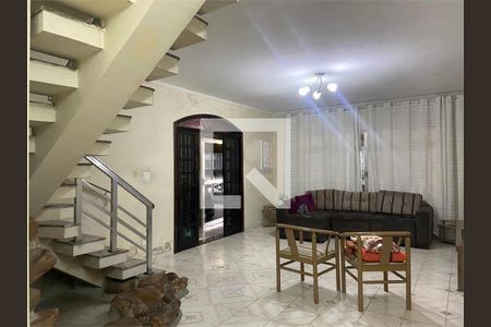 Casa à venda com 3 quartos, 272m² em Vila Santa Isabel, São Paulo