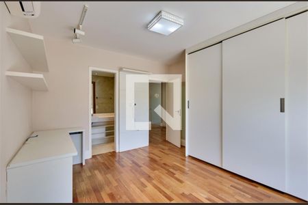 Casa à venda com 5 quartos, 345m² em Chácara Santo Antônio (Zona Sul), São Paulo