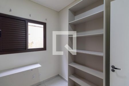 Quarto de apartamento para alugar com 2 quartos, 73m² em Vila Nova Savoia, São Paulo