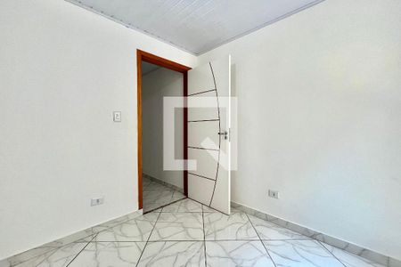 Quarto 2 de apartamento para alugar com 2 quartos, 46m² em Jardim Itacolomi, São Paulo