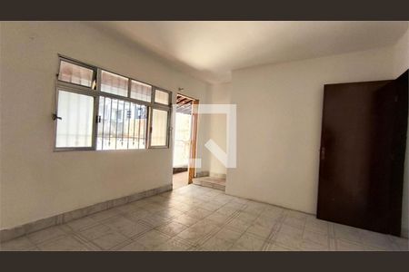 Casa à venda com 3 quartos, 144m² em Jardim Panorama (Zona Leste), São Paulo