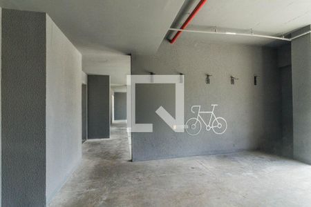 Bicicletário de kitnet/studio para alugar com 1 quarto, 30m² em Partenon, Porto Alegre