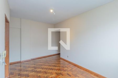 Apartamento à venda com 2 quartos, 73m² em Santa Tereza, Belo Horizonte
