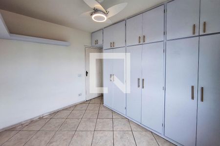 Quarto 1 de apartamento para alugar com 2 quartos, 90m² em Icaraí, Niterói