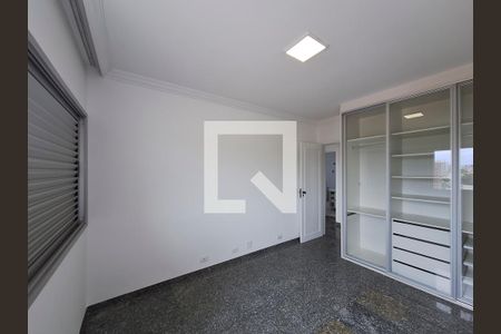 Quarto 1 de apartamento à venda com 3 quartos, 219m² em Água Fria, São Paulo