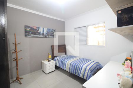 Casa para alugar com 3 quartos, 262m² em Jardim Regis, São Paulo