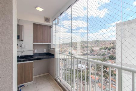 Sacada de apartamento para alugar com 2 quartos, 47m² em Vila Galvão, São Paulo