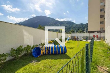 Área externa de apartamento para alugar com 2 quartos, 48m² em Barra da Tijuca, Rio de Janeiro