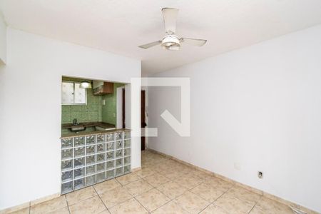 Sala de apartamento para alugar com 2 quartos, 48m² em Irajá, Rio de Janeiro