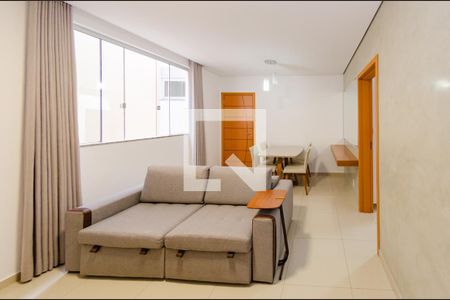 Sala de apartamento para alugar com 2 quartos, 95m² em Barroca, Belo Horizonte