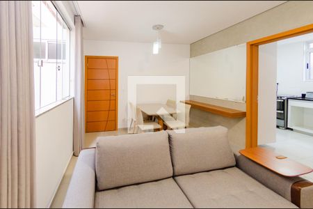 Sala de apartamento para alugar com 2 quartos, 95m² em Barroca, Belo Horizonte