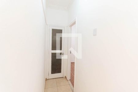 Corredor de casa à venda com 2 quartos, 120m² em Grajaú, Rio de Janeiro