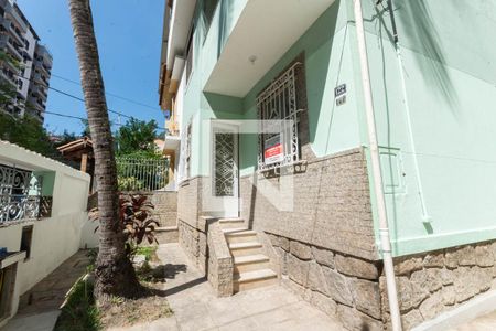 Quintal de casa à venda com 2 quartos, 120m² em Grajaú, Rio de Janeiro