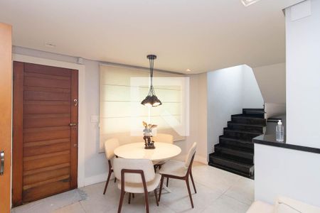 Sala de casa de condomínio à venda com 2 quartos, 77m² em Vila Isolina Mazzei, São Paulo