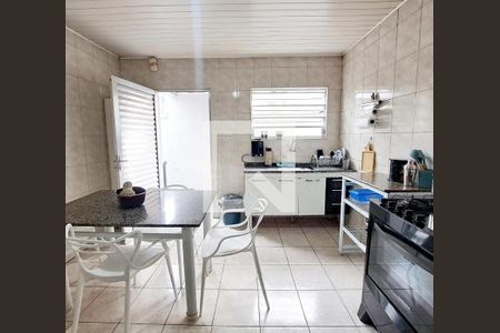 Cozinha de casa à venda com 4 quartos, 125m² em Vila Osasco, Osasco