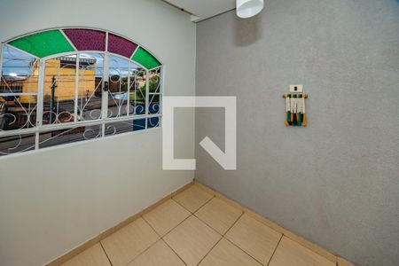 Casa para alugar com 3 quartos, 80m² em Lagoa (justinópolis), Ribeirão das Neves