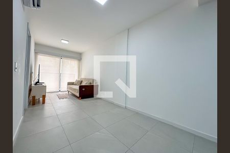 Apartamento para alugar com 1 quarto, 47m² em Laranjeiras, Rio de Janeiro