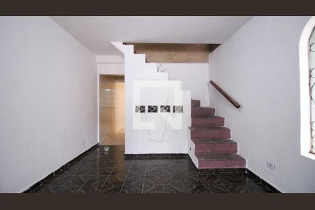 Casa à venda com 3 quartos, 130m² em Vila Antonieta, São Paulo