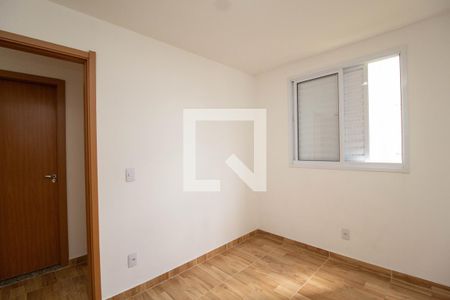 Quarto 1 de apartamento para alugar com 2 quartos, 43m² em Jardim Iris, São Paulo