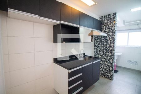 Sala/Cozinha de apartamento para alugar com 1 quarto, 49m² em Campo Belo, São Paulo