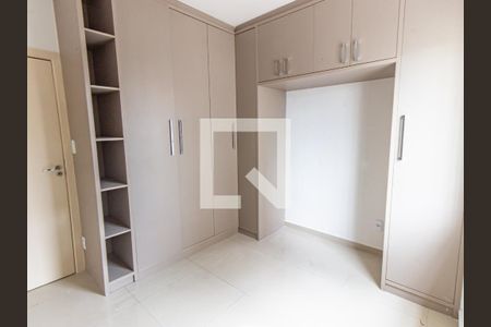 Quarto 1 de apartamento à venda com 2 quartos, 56m² em Pari, São Paulo