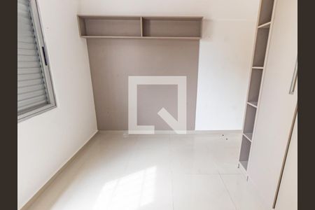 Quarto 1 de apartamento à venda com 2 quartos, 56m² em Pari, São Paulo