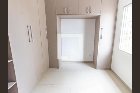 Quarto 1 de apartamento à venda com 2 quartos, 56m² em Pari, São Paulo