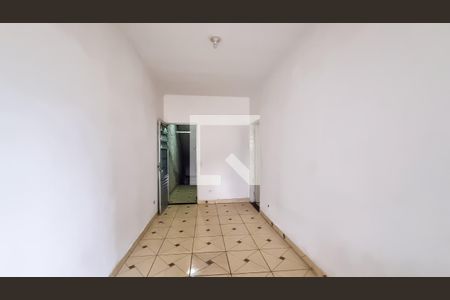 Sala de casa para alugar com 1 quarto, 50m² em Parque Industrial das Oliveiras, Taboão da Serra