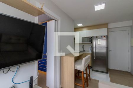 Sala de apartamento à venda com 2 quartos, 36m² em Vila das Bandeiras, Guarulhos