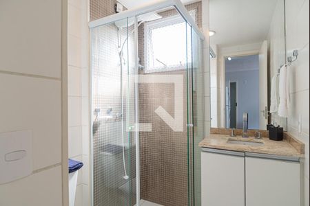 Banheiro de apartamento para alugar com 1 quarto, 28m² em Bela Vista, São Paulo