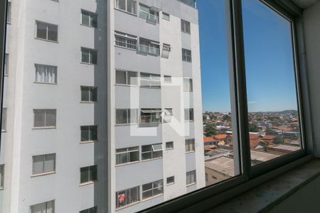 Apartamento à venda com 3 quartos, 60m² em Guarani, Belo Horizonte