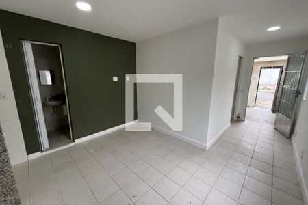 Sala/Cozinha de kitnet/studio para alugar com 1 quarto, 50m² em Jardim Carioca, Rio de Janeiro