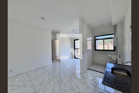 Sala de apartamento para alugar com 2 quartos, 52m² em Recreio dos Bandeirantes, Rio de Janeiro