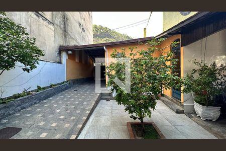 Quintal de casa à venda com 2 quartos, 400m² em Vargem Pequena, Rio de Janeiro