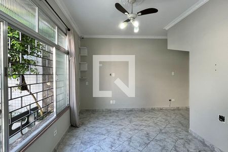 Sala de casa para alugar com 2 quartos, 196m² em Ponta da Praia, Santos