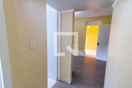 Corredor de apartamento para alugar com 1 quarto, 41m² em Vila Nova, Porto Alegre
