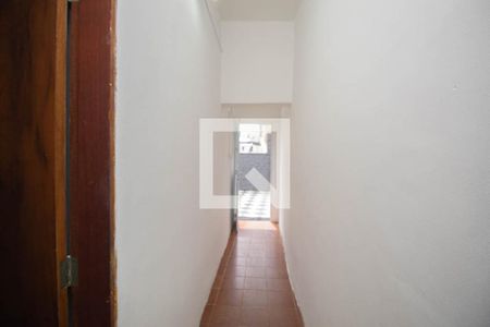 Corredor de casa para alugar com 2 quartos, 70m² em Parada Inglesa, São Paulo