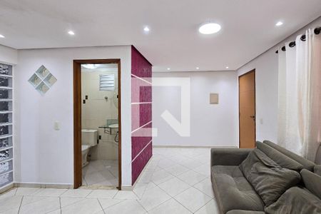 Sala de casa de condomínio para alugar com 3 quartos, 150m² em Jardim das Quatro Marias, São Bernardo do Campo