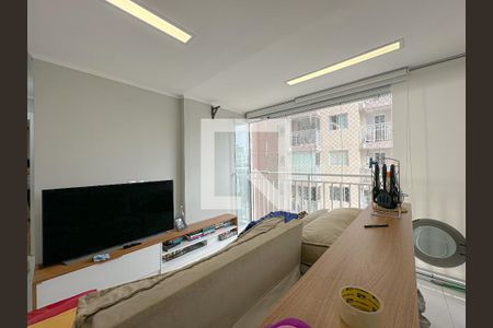 Sala/Cozinha de apartamento para alugar com 1 quarto, 45m² em Parque Industrial Tomas Edson, São Paulo