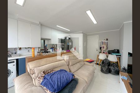 Sala/Cozinha de apartamento para alugar com 1 quarto, 45m² em Parque Industrial Tomas Edson, São Paulo