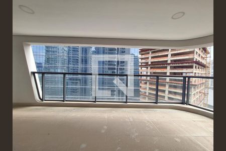 Apartamento à venda com 3 quartos, 134m² em Várzea de Baixo, São Paulo