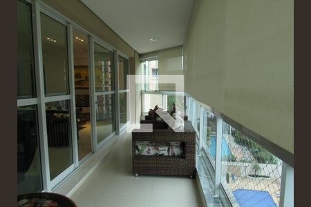 Varanda de apartamento à venda com 3 quartos, 225m² em Umuarama, Osasco