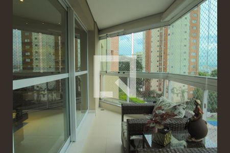 Varanda de apartamento à venda com 3 quartos, 225m² em Umuarama, Osasco