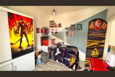 Casa à venda com 2 quartos, 153m² em Jardim Las Vegas, Santo André