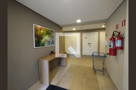 Hall de entrada de apartamento à venda com 2 quartos, 38m² em Sacoma, São Paulo
