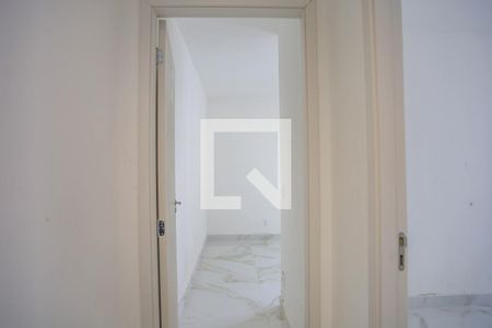 Corredor  de apartamento para alugar com 2 quartos, 40m² em Centro, Diadema