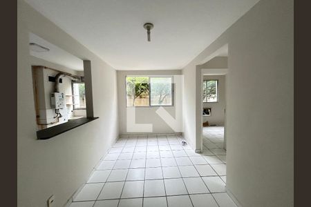 Sala de apartamento para alugar com 2 quartos, 49m² em Guadalupe, Rio de Janeiro